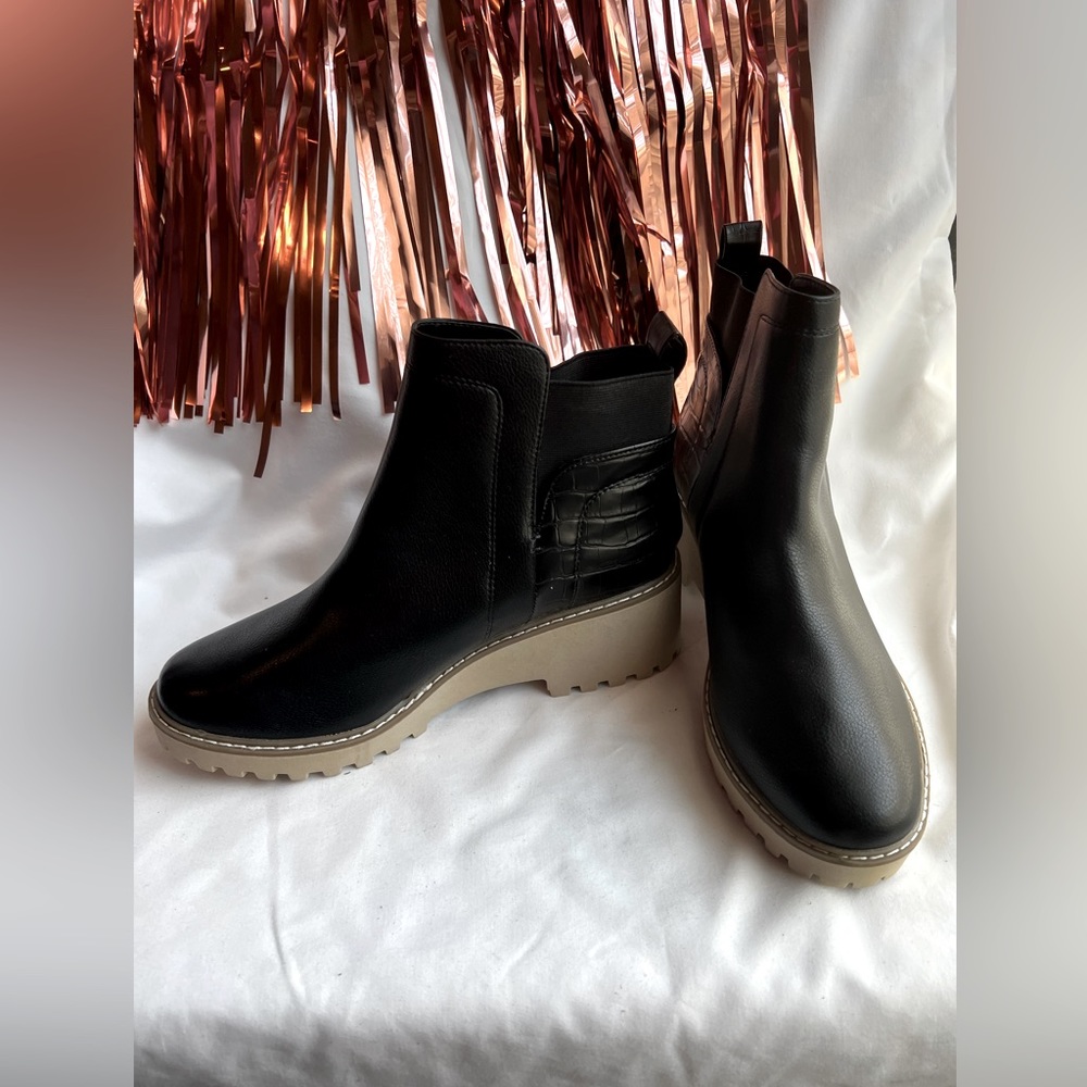 New! Dolce Vita Women's Rielle Shoes Size 10